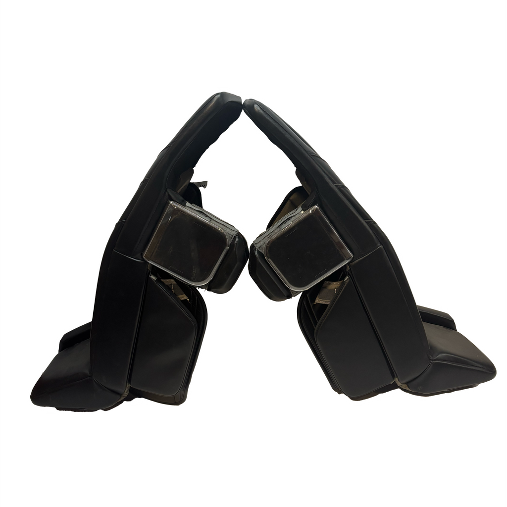 Warrior RG7 RTL - New Goalie Pad Set (Black)