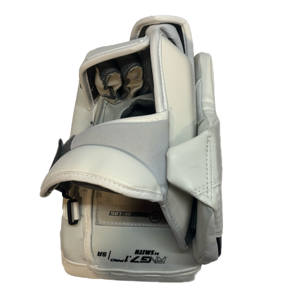Warrior RG7.1 - New Goalie Blocker (White/Black/Red)
