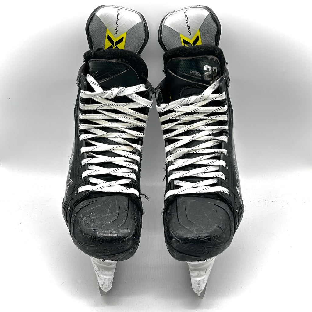 Bauer Vapor Hyperlite 2 - Used NHL Pro Stock Skates - Brett Pesce - Size 10.25